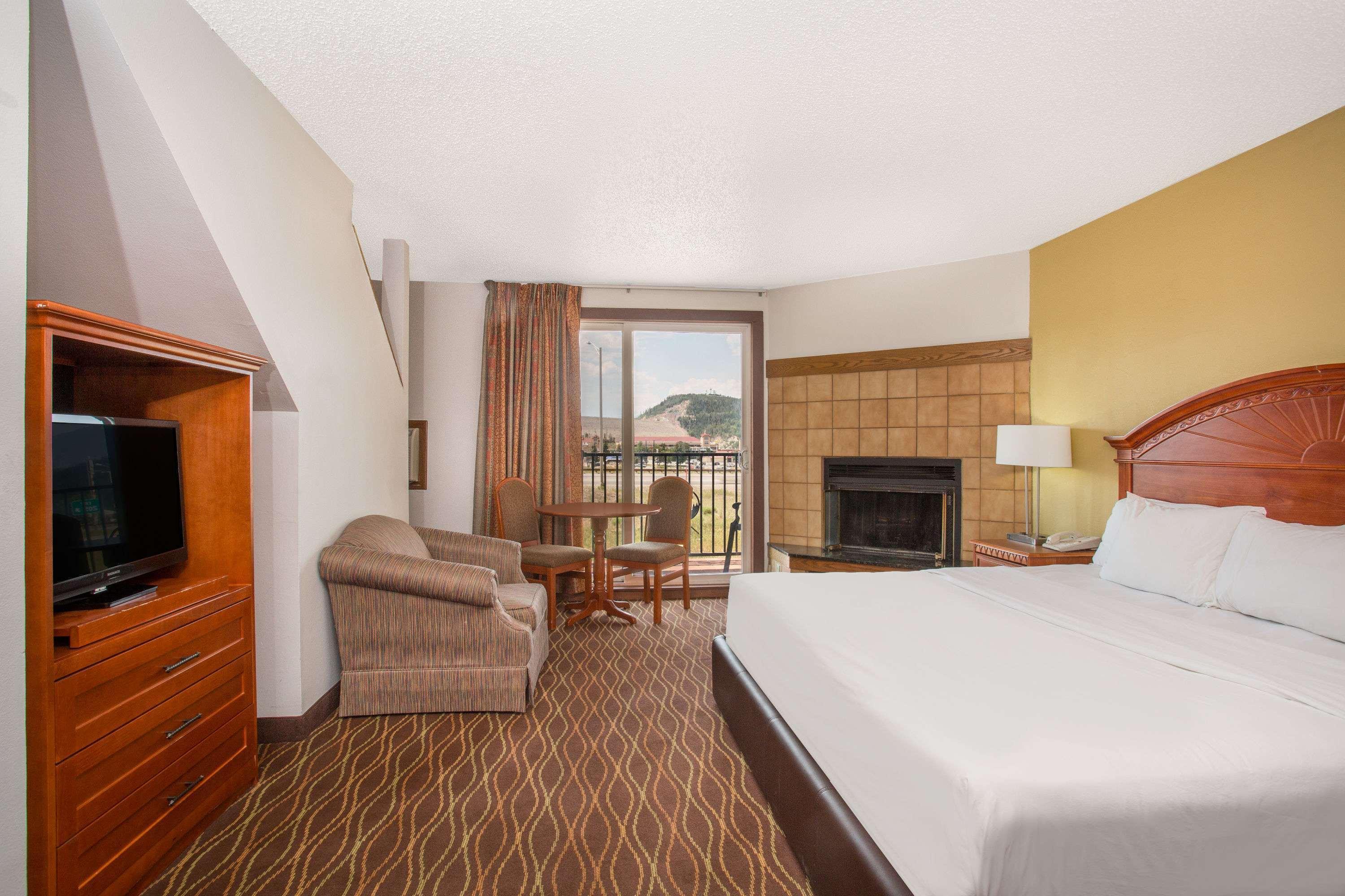 Days Inn By Wyndham Silverthorne Exterior photo