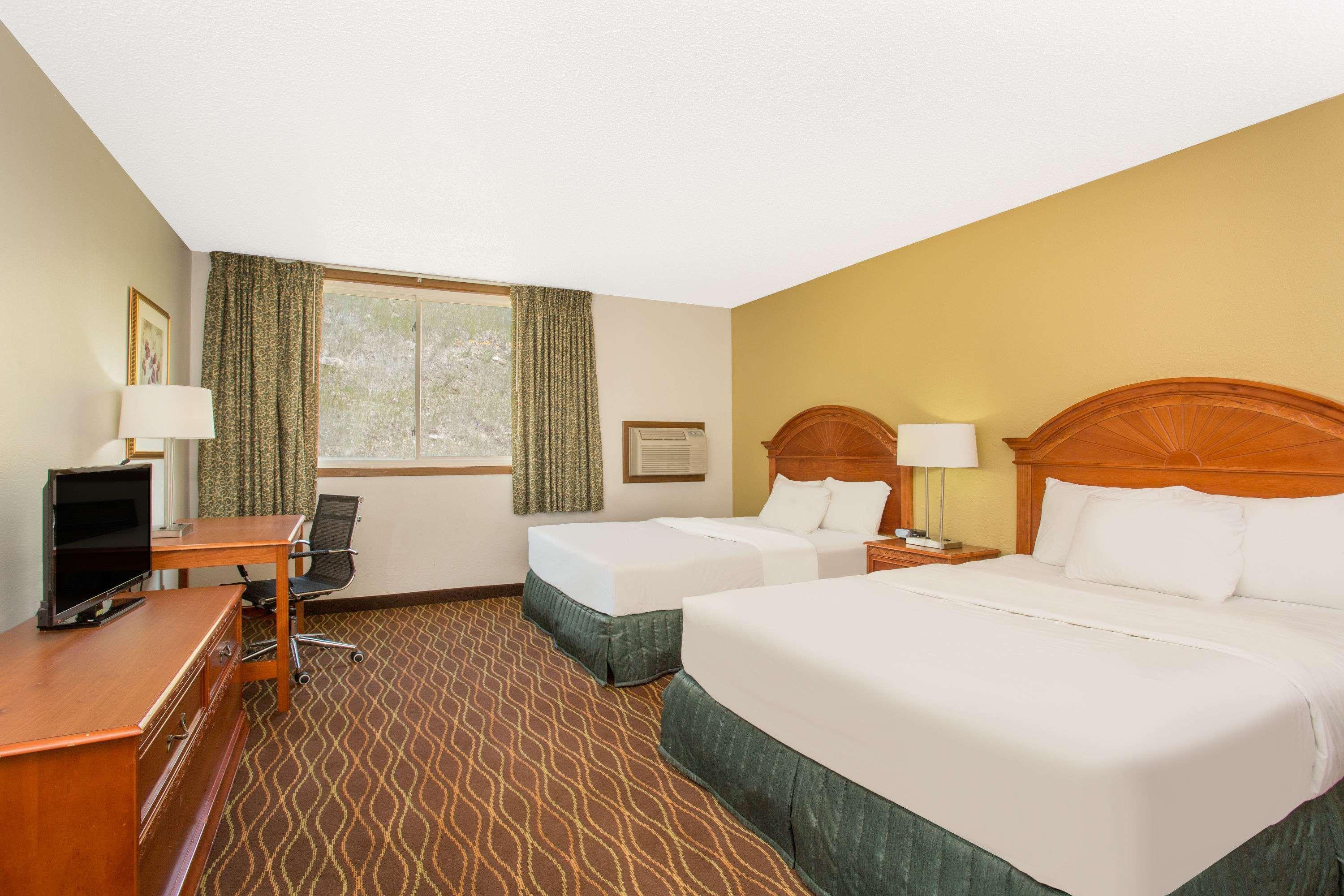 Days Inn By Wyndham Silverthorne Exterior photo