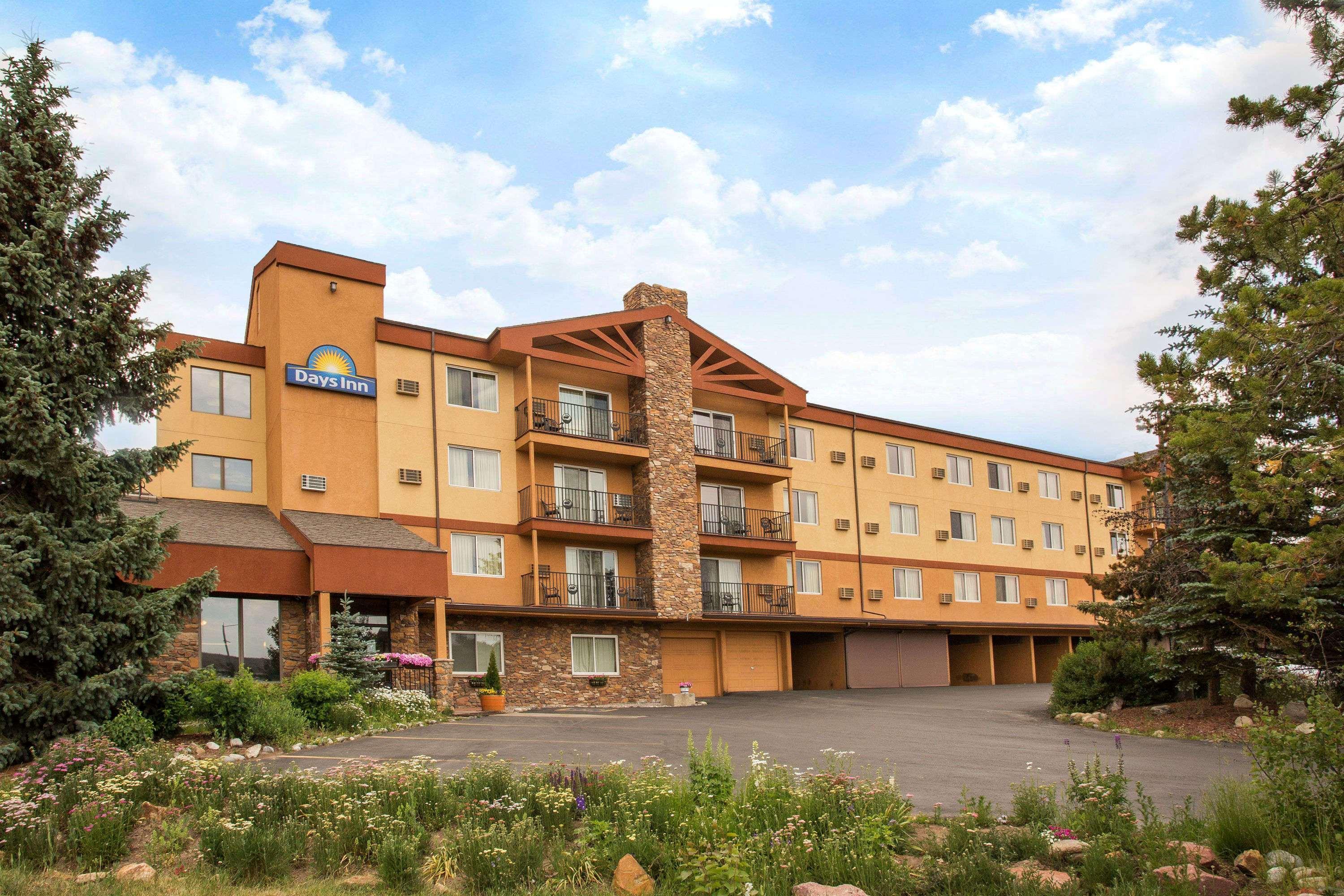 Days Inn By Wyndham Silverthorne Exterior photo